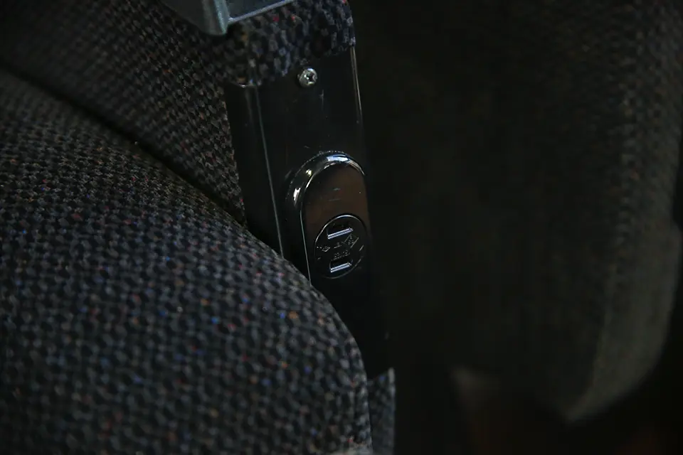 充実の車内設備で快適な旅をサポート