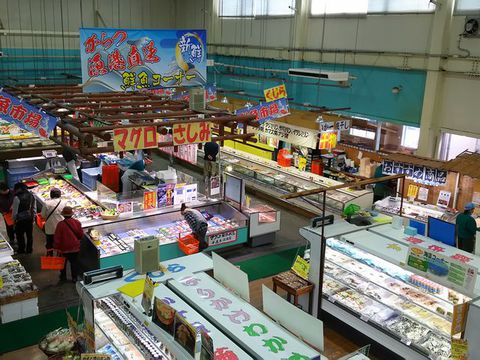 コース⑤【5/29・6/15・7/22・8/2 柳川・大川発】宝当神社参拝とコラーゲンバイキングコース