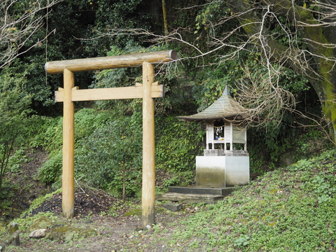 【博多発3/26】小天温泉・那古井館と前田家別邸・「目の神様」といちご狩り